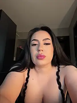Snapshot of Andrestarr chatting on July 5, 2026, 5:31 pm Andrestarr online show from July 5, 2026, 5:31 pm
