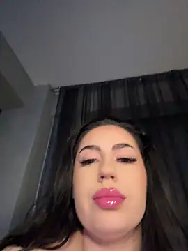 Andrestarr online show from June 19, 2026, 7:41 pm