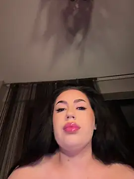 Snapshot of Andrestarr chatting on July 21, 2026, 7:04 pm Andrestarr online show from July 21, 2026, 7:04 pm
