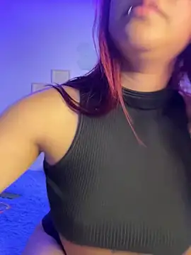 Daliila 11 online show from January 6, 2026, 2:37 am