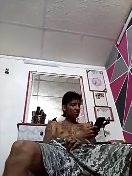 LaParKa31 online show from February 5, 2026, 3:46 am