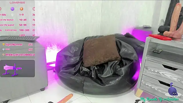 Almaazz online show from November 10, 2025, 3:11 am