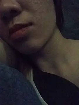 bonnie-00 online show from May 27, 2026, 3:08 pm