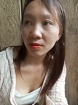 bonnie-00 online show from June 21, 2026, 3:45 am