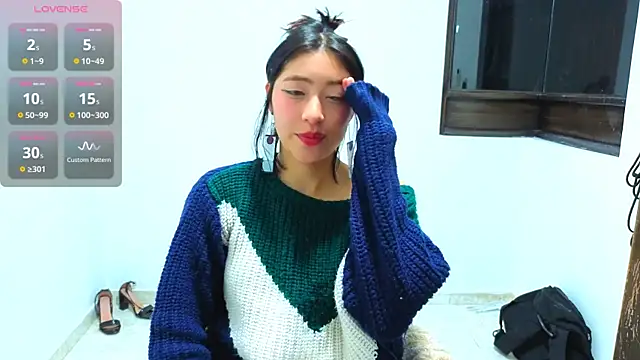 Sullyoonn online show from April 26, 2026, 3:26 am