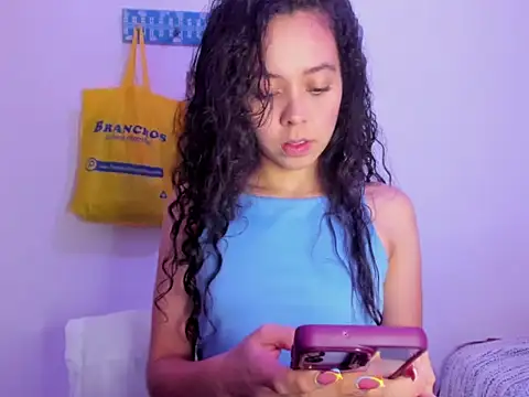 Snapshot of Annie_rosse1017 chatting on February 26, 2026, 4:56 am Annie rosse1017 online show from February 26, 2026, 4:56 am