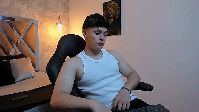 kraven lust online show from June 17, 2026, 3:06 am