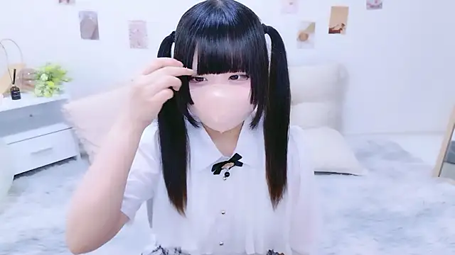 Nano chan  online show from September 29, 2025, 10:33 am