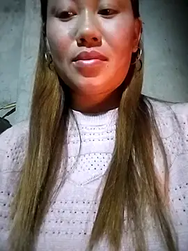 Snapshot of Dung_x chatting on February 12, 2026, 12:27 pm Dung x online show from February 12, 2026, 12:27 pm