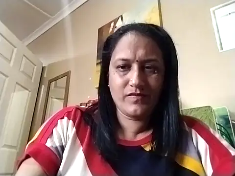 Snapshot of Indiansexyboobs18 chatting on June 17, 2026, 2:05 pm Indiansexyboobs18 online show from June 17, 2026, 2:05 pm