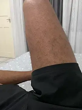 Morenolatino881 online show from August 9, 2026, 3:56 am