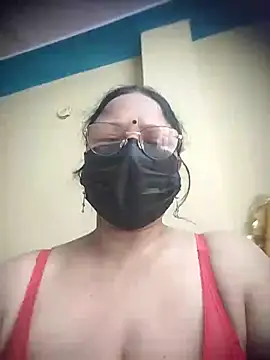 thehotlady online show from June 27, 2026, 3:56 am