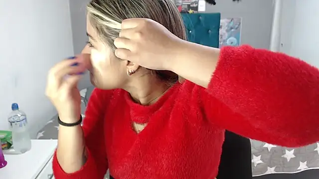 mia sexgirl online show from April 23, 2026, 12:22 pm