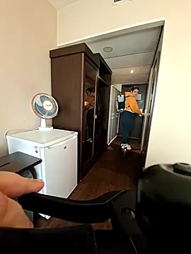 Teealisa online show from November 12, 2025, 3:16 pm