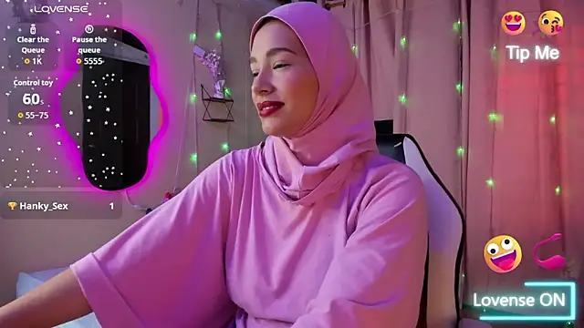 ShanaJamil online show from October 16, 2025, 12:13 pm