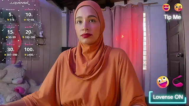 ShanaJamil online show from November 18, 2025, 12:19 pm