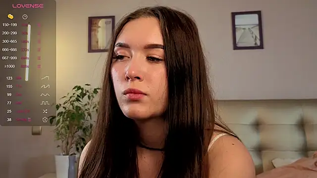 AlinaOrf online show from October 2, 2025, 3:37 pm