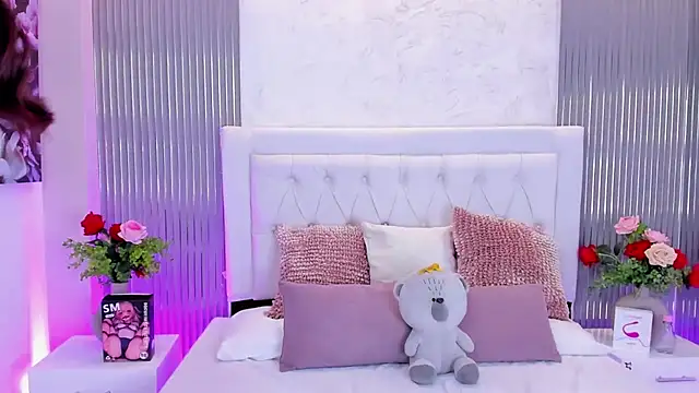 MelodySweetHoney online show from March 14, 2026, 3:23 am