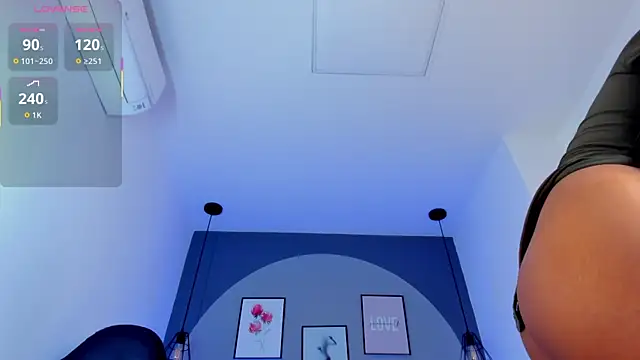 selena monroy online show from October 12, 2025, 1:01 pm