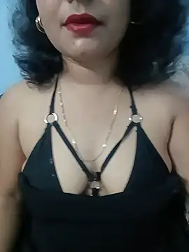 Snapshot of Deliciouskimi chatting on July 12, 2026, 5:47 pm Deliciouskimi online show from July 12, 2026, 5:47 pm