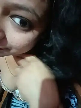 Snapshot of Deliciouskimi chatting on July 6, 2026, 6:54 pm Deliciouskimi online show from July 6, 2026, 6:54 pm