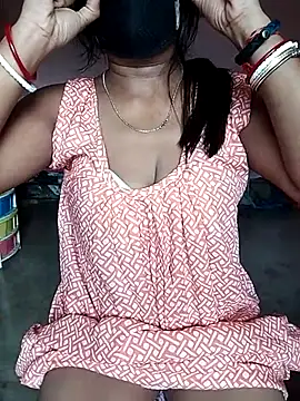 Bengalibeauty96 online show from June 17, 2026, 12:43 am