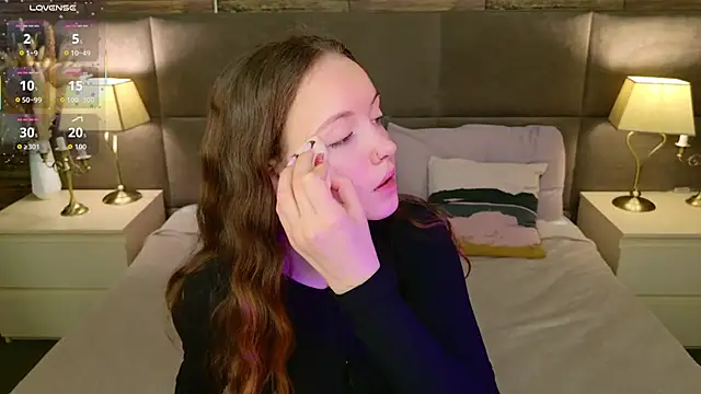 SallyPinkman online show from October 4, 2025, 9:11 am