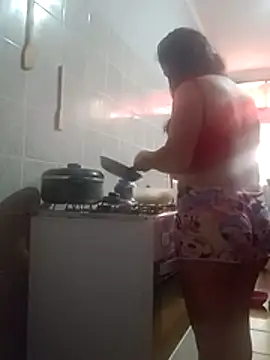 Cachorrinha2025 online show from February 8, 2026, 5:32 pm