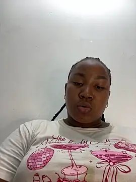 Karol sexy23 online show from February 12, 2026, 2:33 am