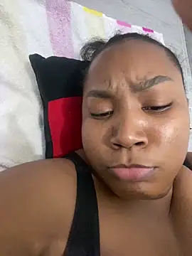 Karol sexy23 online show from October 24, 2025, 3:38 am