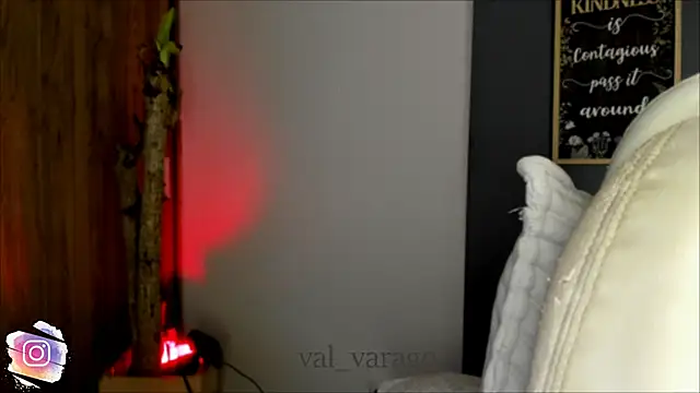 val varago online show from March 3, 2026, 4:30 am