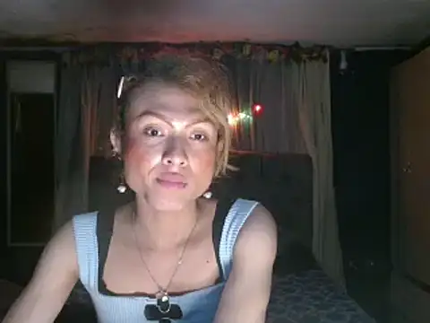 skarleth hot21 online show from October 25, 2025, 4:22 am