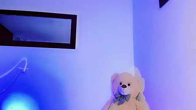 daniela dolls online show from June 23, 2026, 3:32 pm