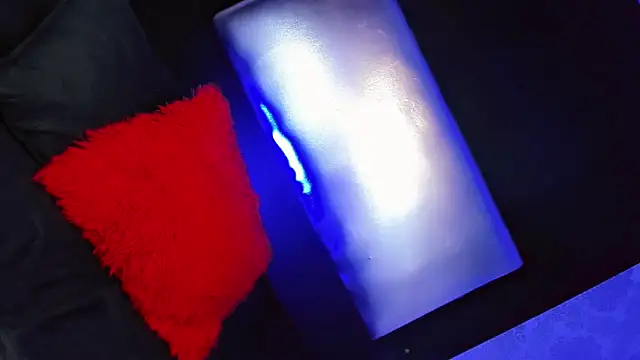 daniela dolls online show from December 16, 2025, 1:15 pm