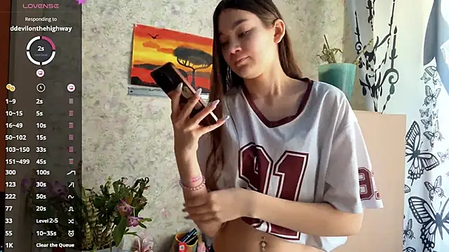 Cuteviola online show from April 23, 2026, 1:01 am