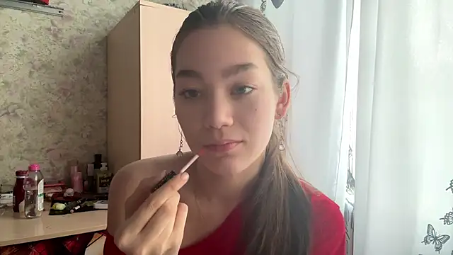 Snapshot of Cuteviola chatting on February 23, 2026, 12:56 am Cuteviola online show from February 23, 2026, 12:56 am