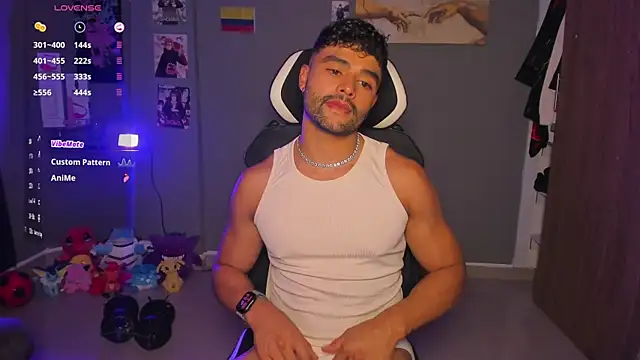 JordanRossie online show from July 26, 2026, 1:23 am