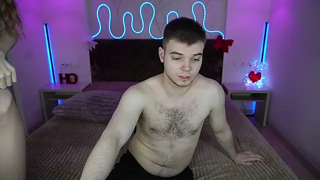 Vikki George online show from December 5, 2025, 2:10 am