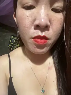 Luna-ass online show from December 18, 2025, 12:31 pm