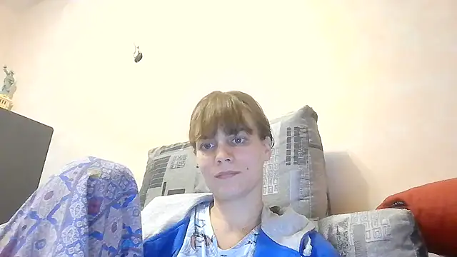 Loriven online show from October 1, 2025, 7:29 pm