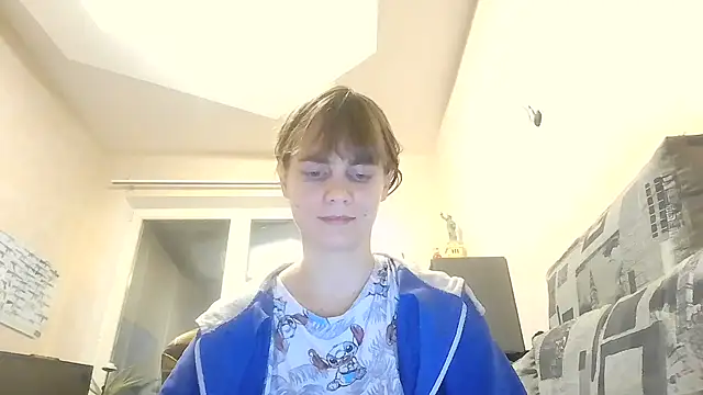 Loriven online show from November 6, 2025, 6:56 pm