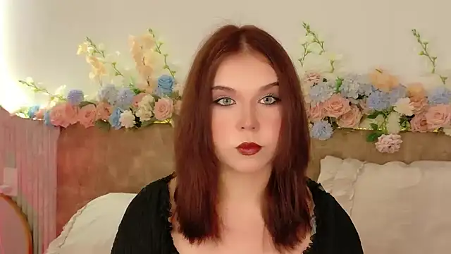 Lilith Bonheur online show from May 7, 2026, 11:02 am