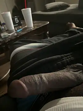 Snapshot of 1HOEBOSS chatting on March 7, 2026, 6:13 pm 1HOEBOSS online show from March 7, 2026, 6:13 pm