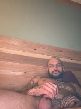 Snapshot of Eric87Baby chatting on November 6, 2025, 7:45 am Eric87Baby online show from November 6, 2025, 7:45 am