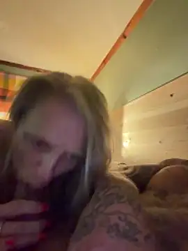 Snapshot of Eric87Baby chatting on November 25, 2025, 5:30 am Eric87Baby online show from November 25, 2025, 5:30 am