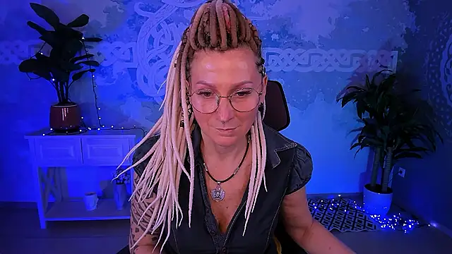 Snapshot of UmaSpace chatting on March 21, 2026, 8:19 am UmaSpace online show from March 21, 2026, 8:19 am