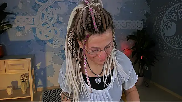 Snapshot of UmaSpace chatting on February 9, 2026, 5:16 am UmaSpace online show from February 9, 2026, 5:16 am