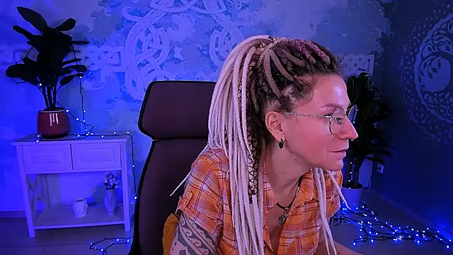 Snapshot of UmaSpace chatting on February 26, 2026, 5:07 am UmaSpace online show from February 26, 2026, 5:07 am