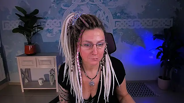 Snapshot of UmaSpace chatting on February 14, 2026, 5:07 am UmaSpace online show from February 14, 2026, 5:07 am