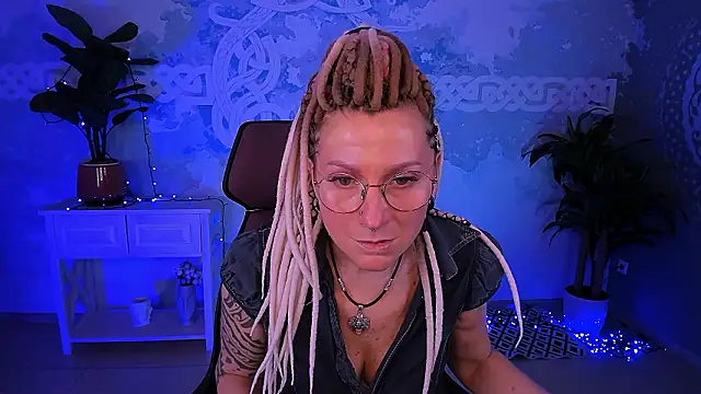 Snapshot of UmaSpace chatting on March 21, 2026, 6:58 am UmaSpace online show from March 21, 2026, 6:58 am